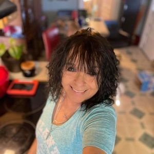 Meet your Posher, Cheryl